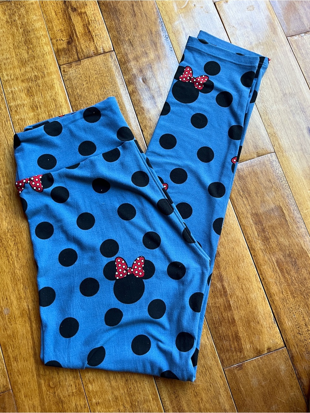 NWT Lularoe Disney Minnie Mouse leggings OS